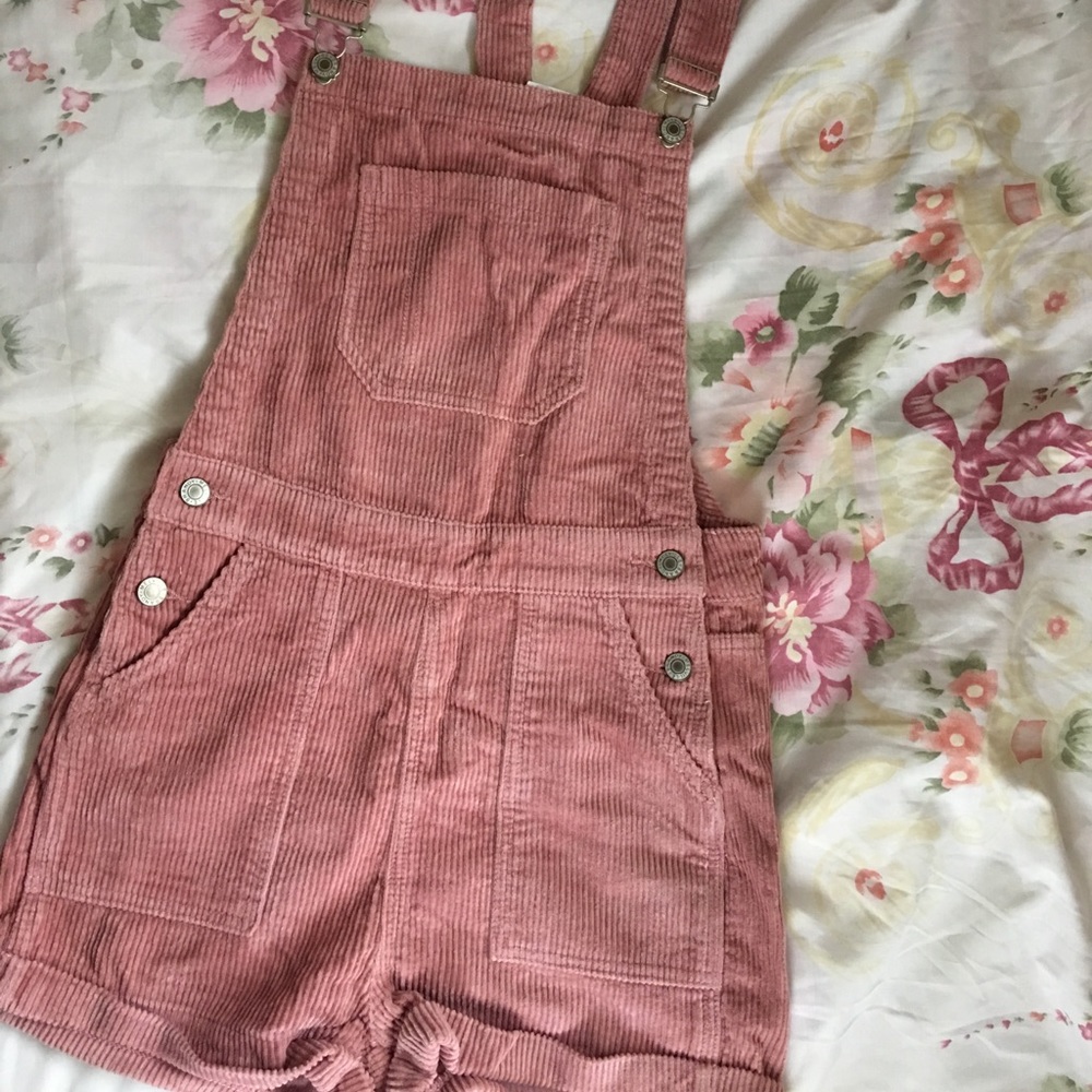 BM CORDUROY JUMPSHORTS